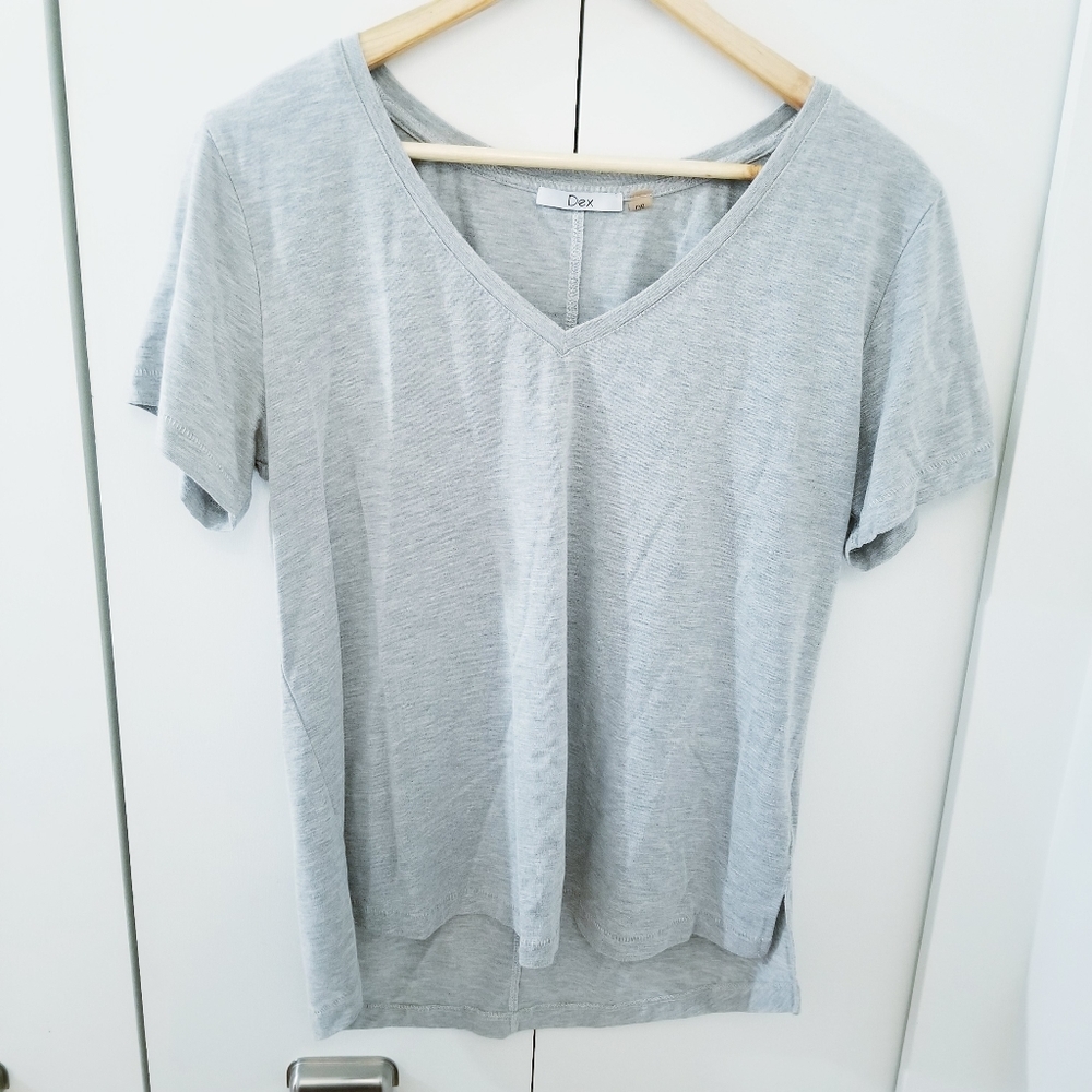 3/$45 Dex | Grey V Neck T-Shirt Top